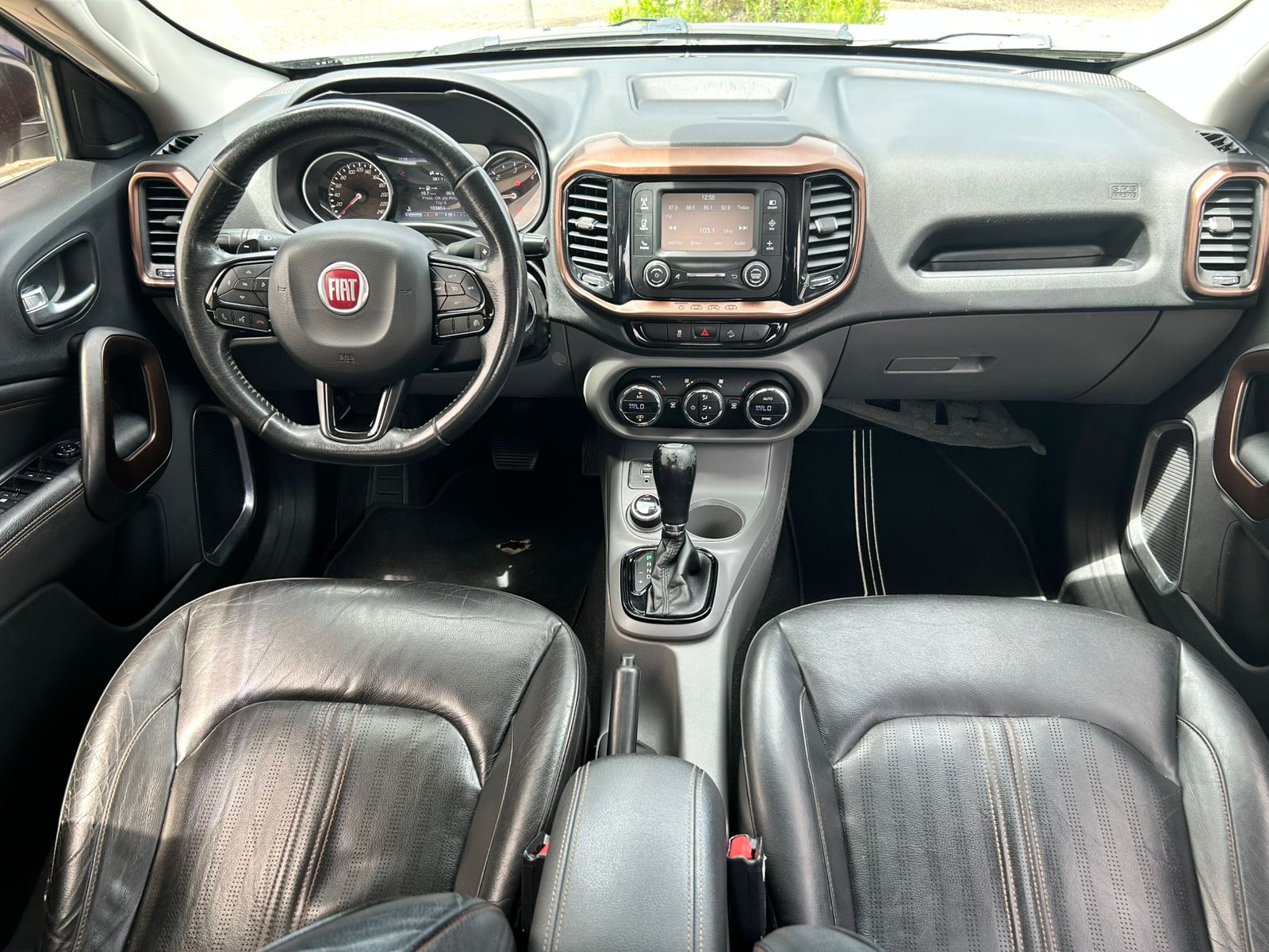 34c2d12e-4358-4a90-b9b1-b3f6bc0ca111