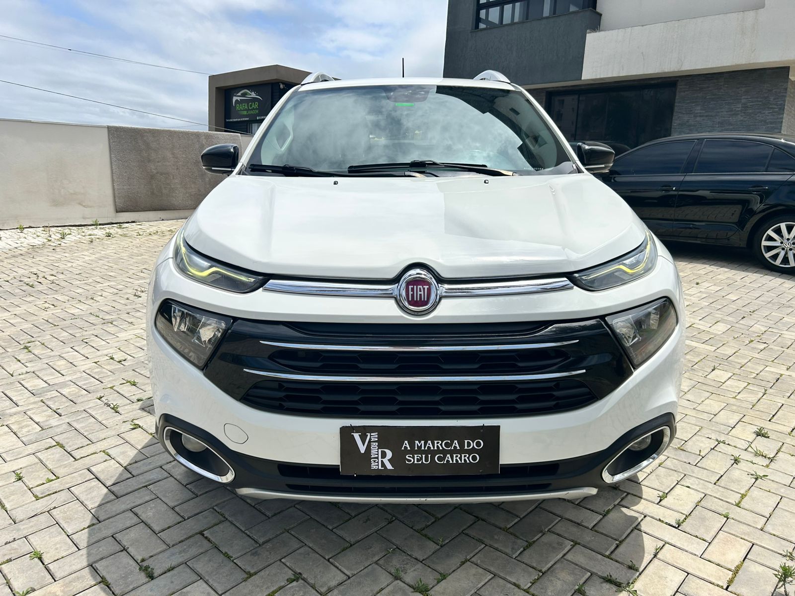 9861c2c5-6350-4cad-bd7a-0756e047599b