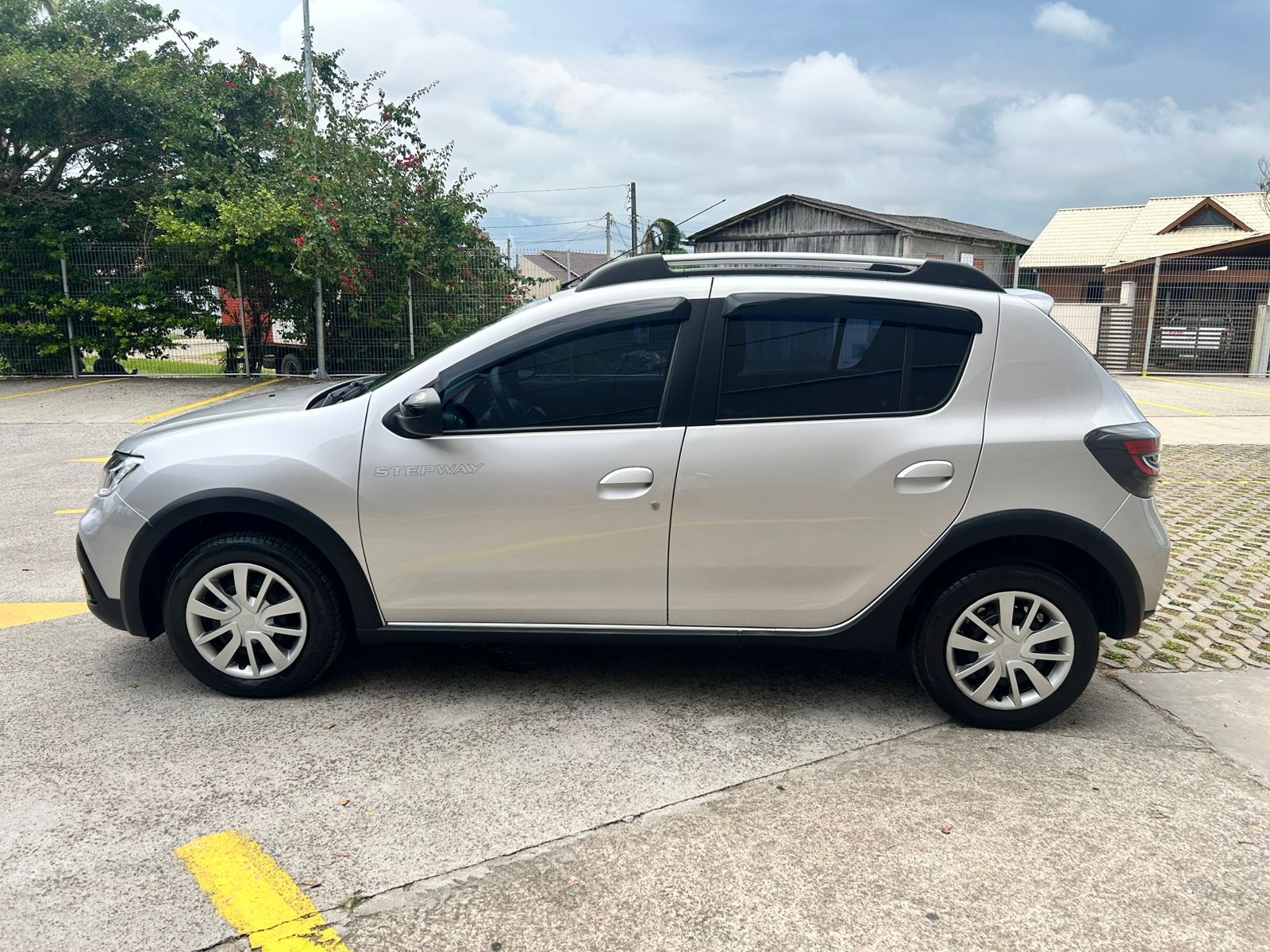 WhatsApp Image 2026-02-12 at 17.41