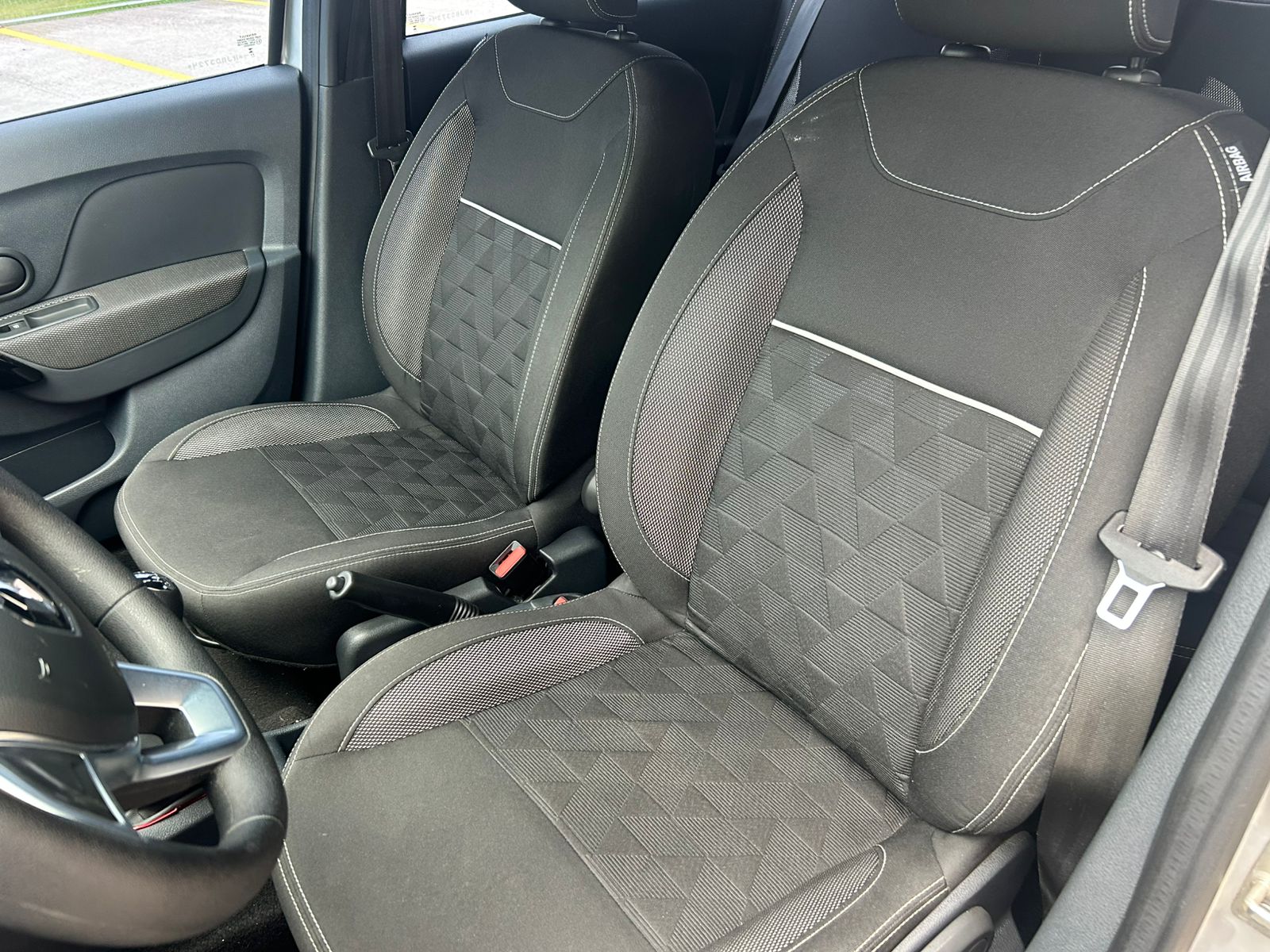 WhatsApp Image 2026-02-12 at 17.41